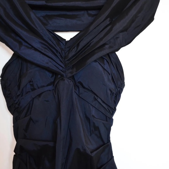 Theia Couture | Off-the-shoulder dress - Picture 2 of 8